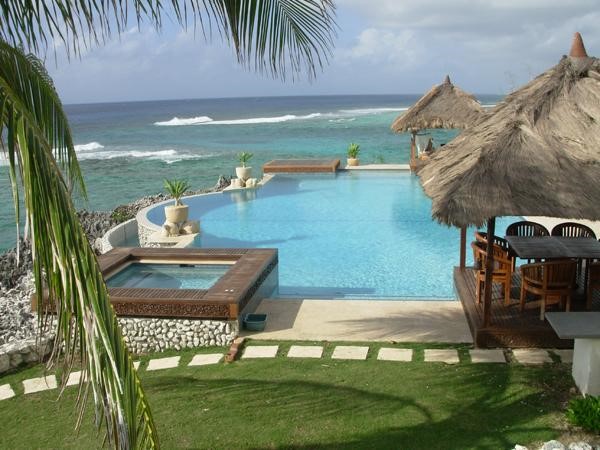 Grand Cayman gazebo p1