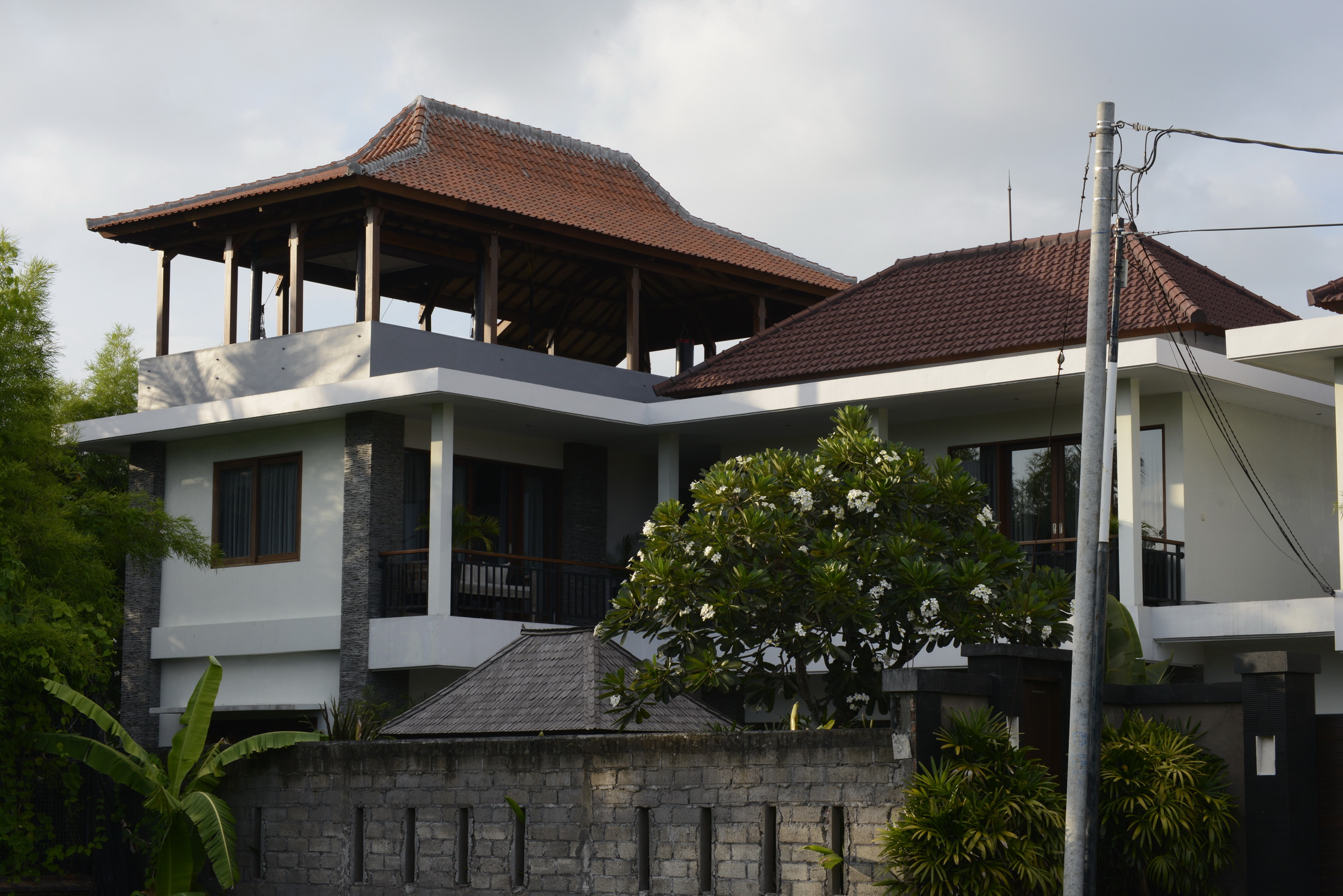 Joglo roof Canggu 1