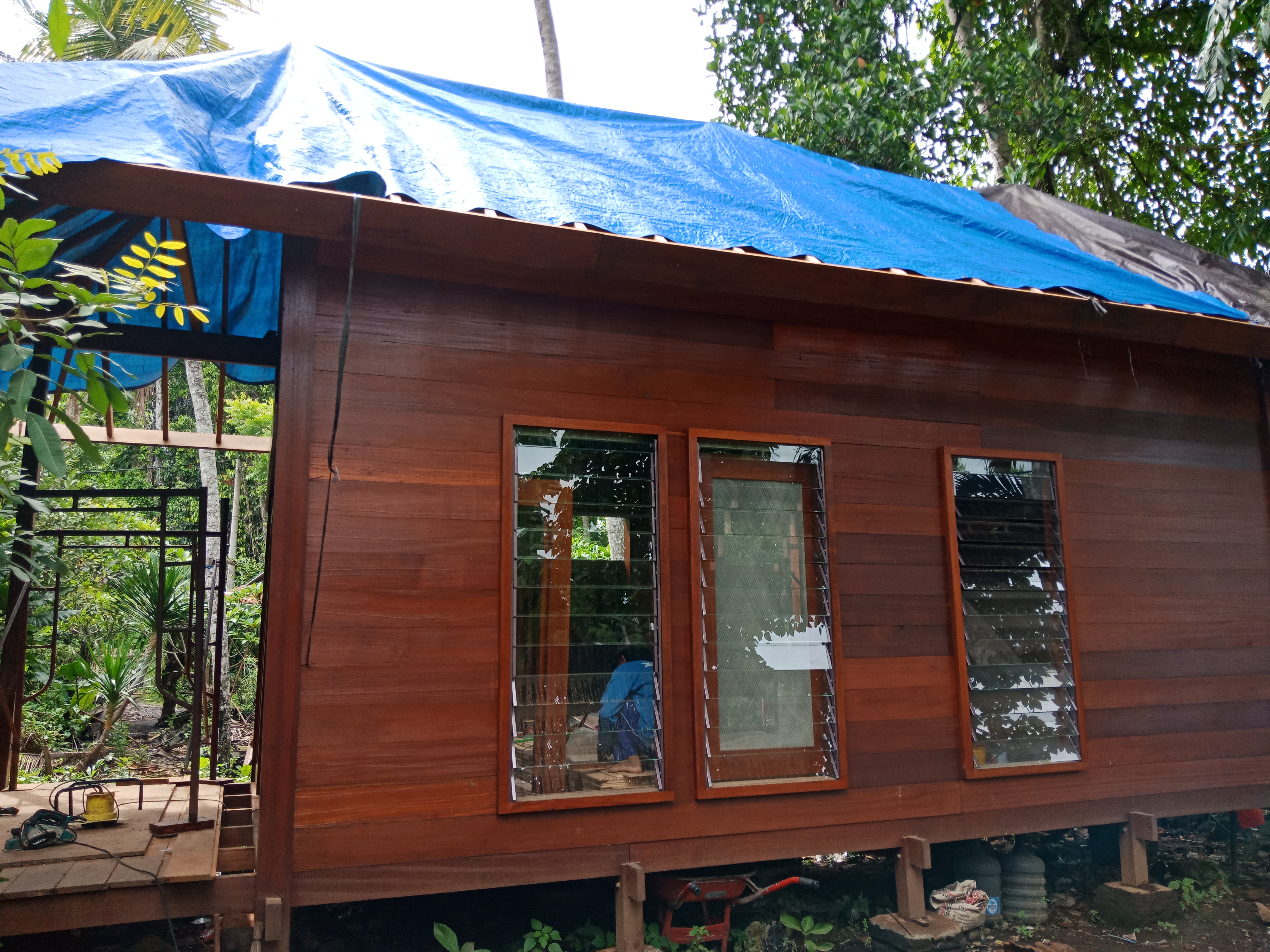 Syring unit during prefabrication